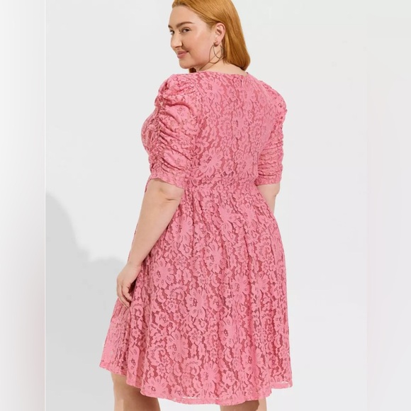 Torrid 28 5X Pink Lace‎ V Neck Cocktail Party Mini Cute Goth Romantic Dress NWT - Picture 3 of 10